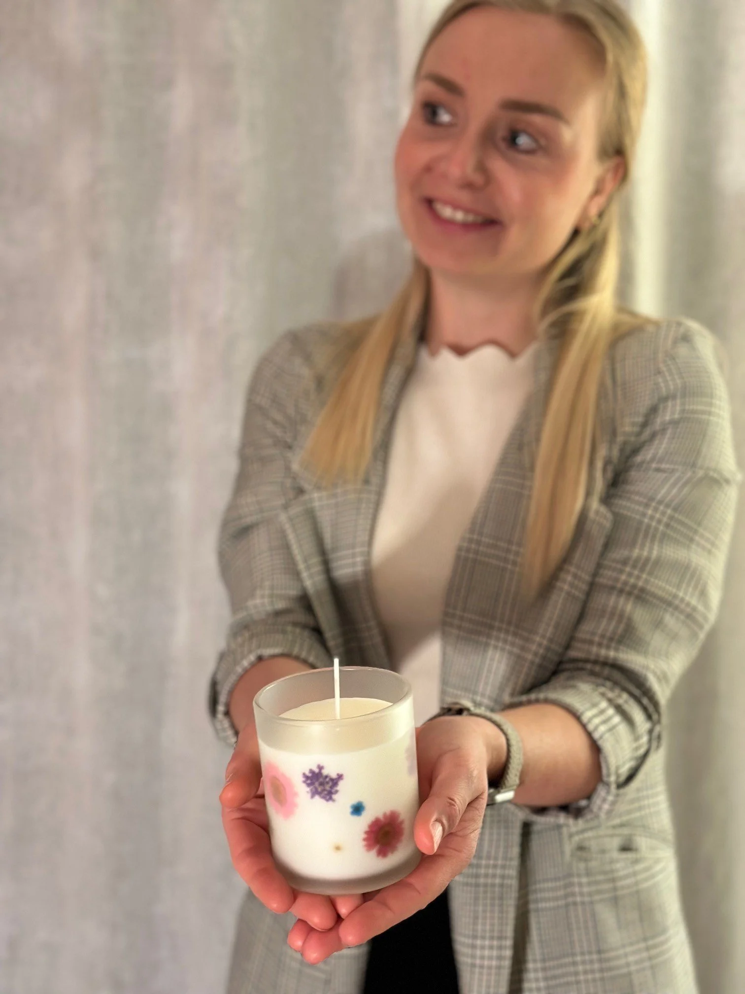 Elena Duftkerze.jpg