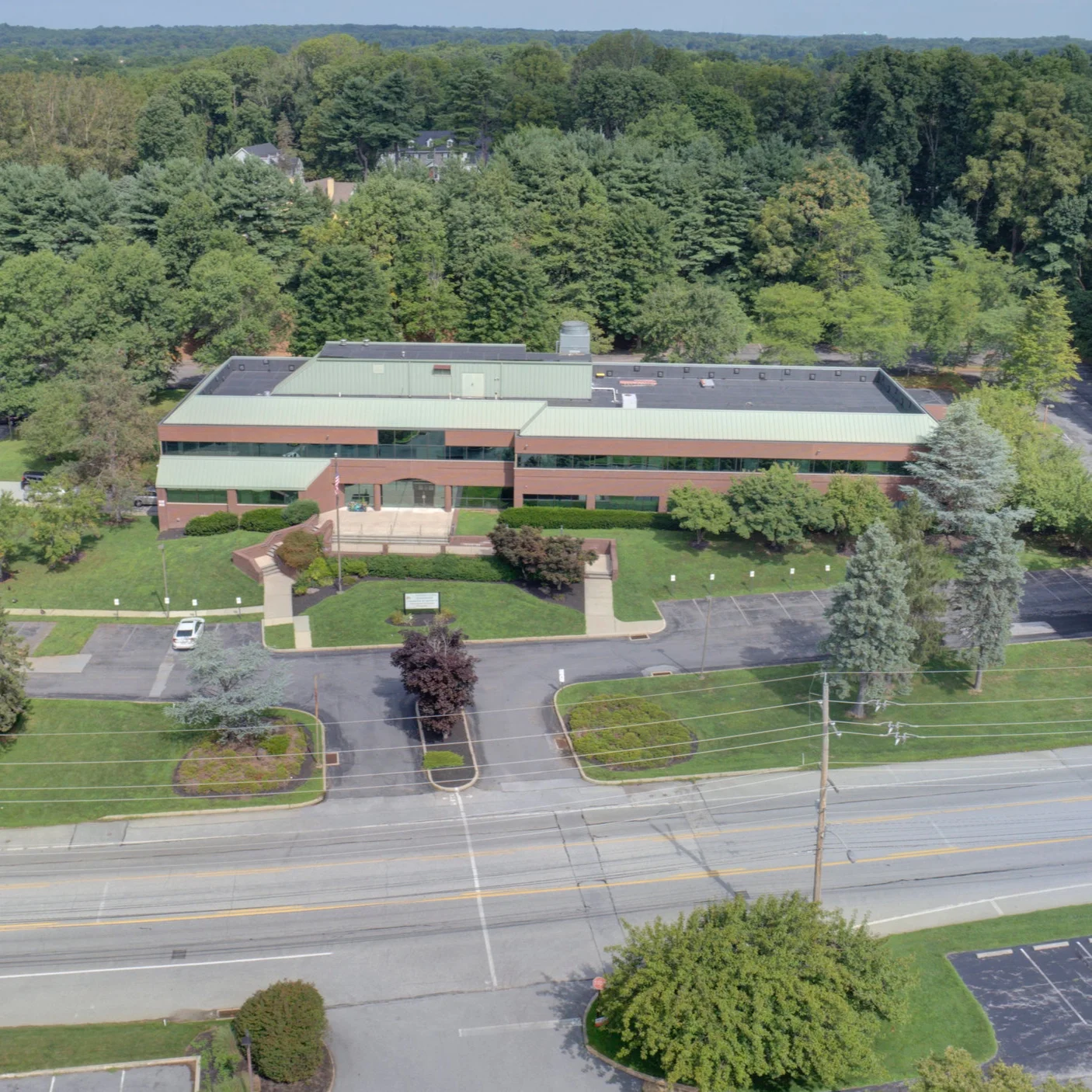Drone+Exterior_05.jpg