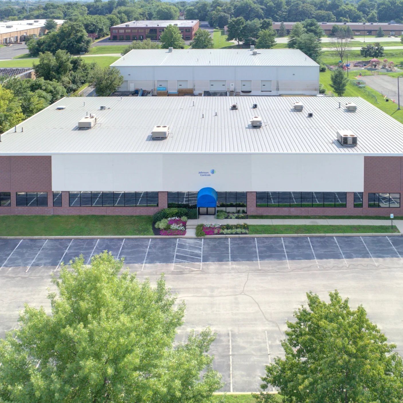 Drone+Exterior_01.2.jpg