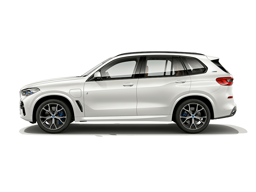 P90320131_highRes_the-new-bmw-x5-xdrivRED.png