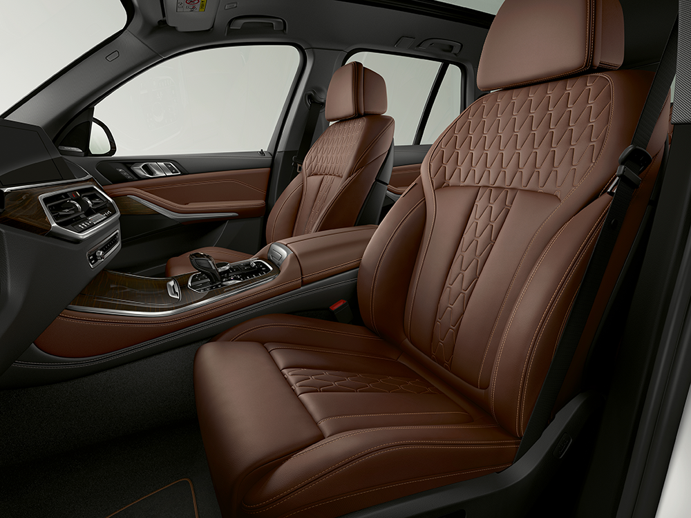 P90320135_highRes_the-new-bmw-x5-xdrivRED.png