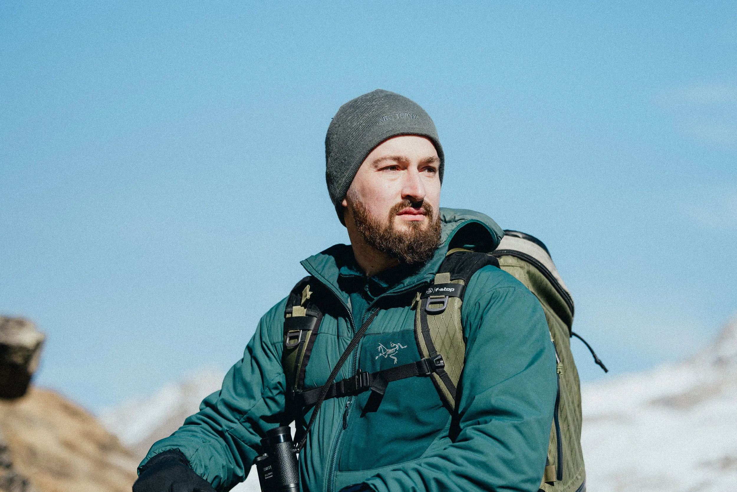 Dressing for the Elements: Protective Clothing and Accessories for Extreme Wildlife Photography