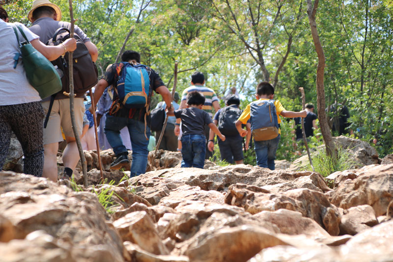 Dons-climbing-hill-web-ready.jpg