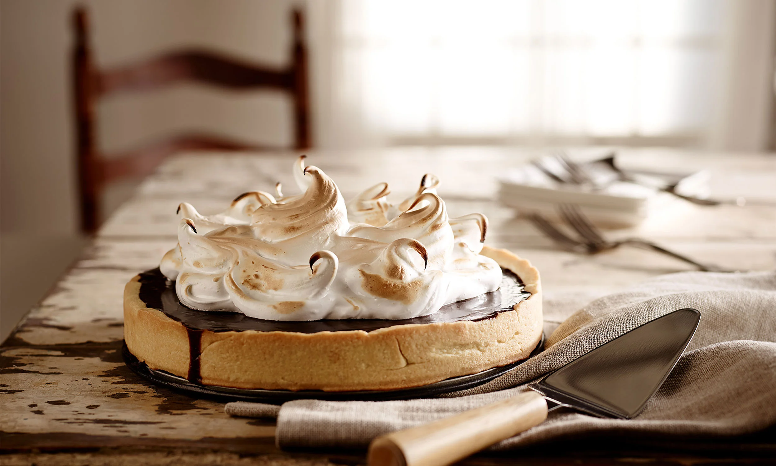 Choc-Meringue_Tart.jpg