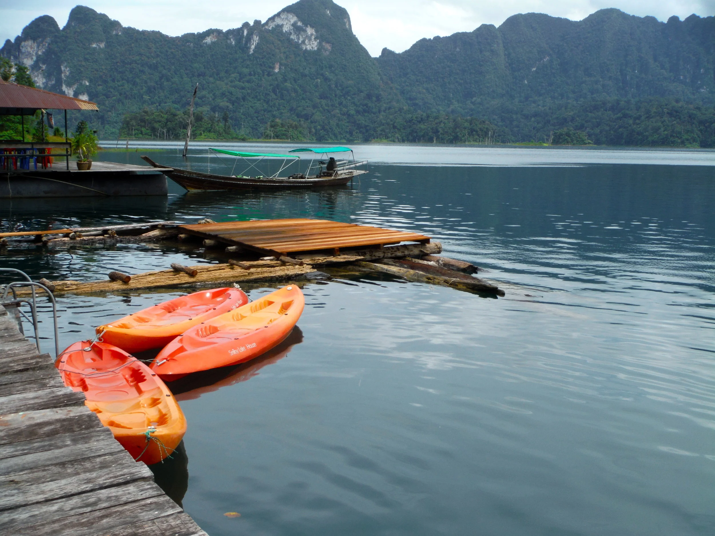 Girls' Getaway: Submersion in Thailand