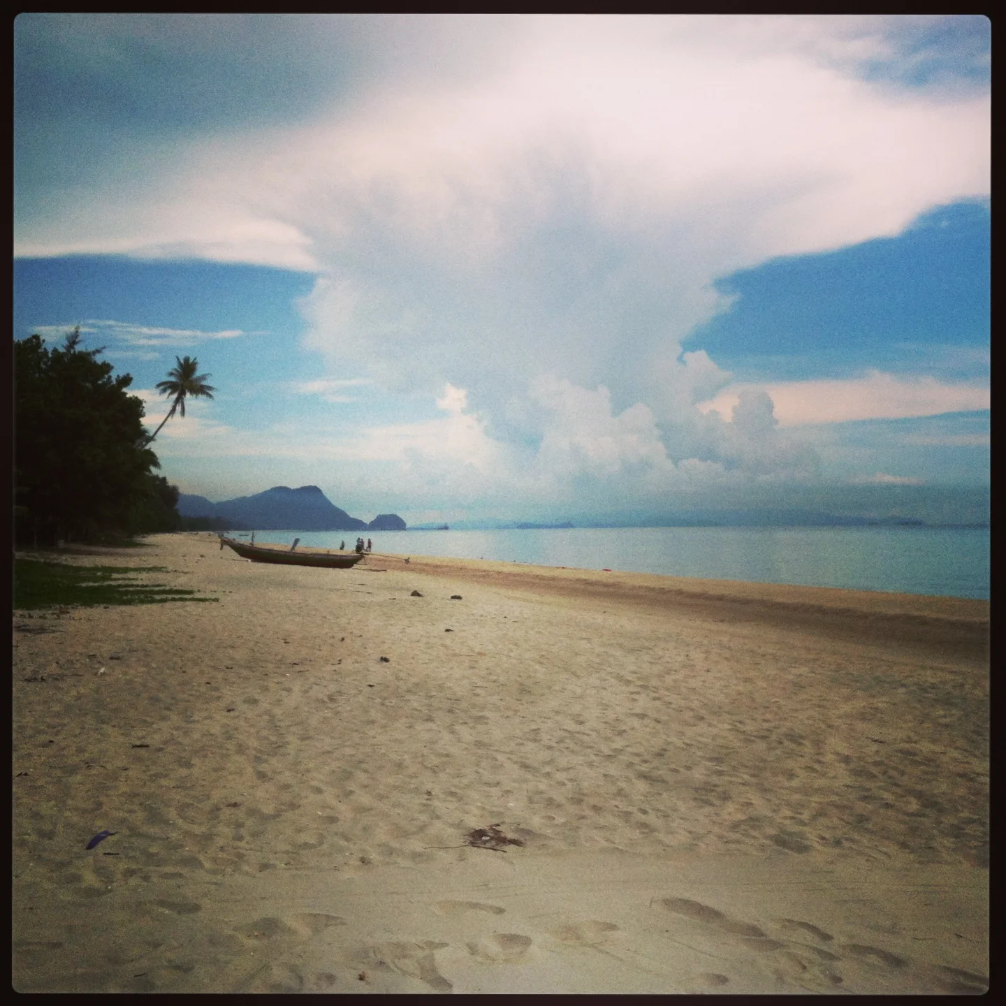 Livin' the Hippie Life a World Away