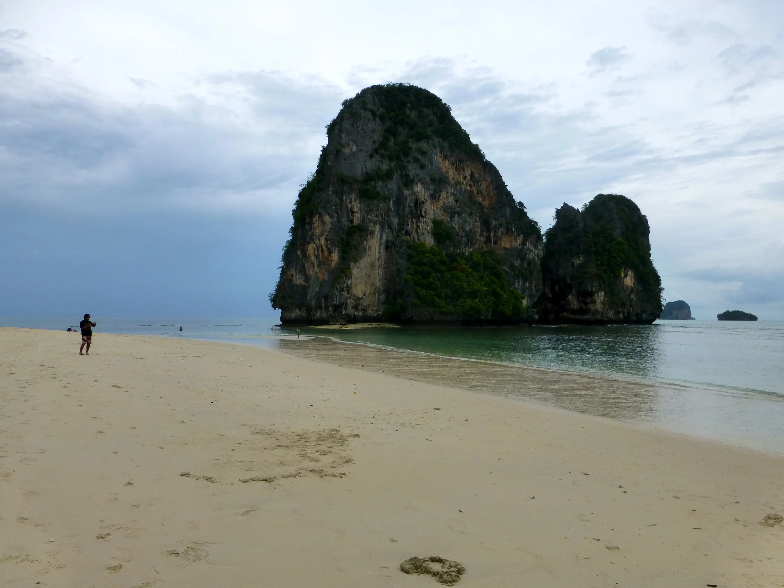 Ton Sai Day 1: Home Sweet Bungalow