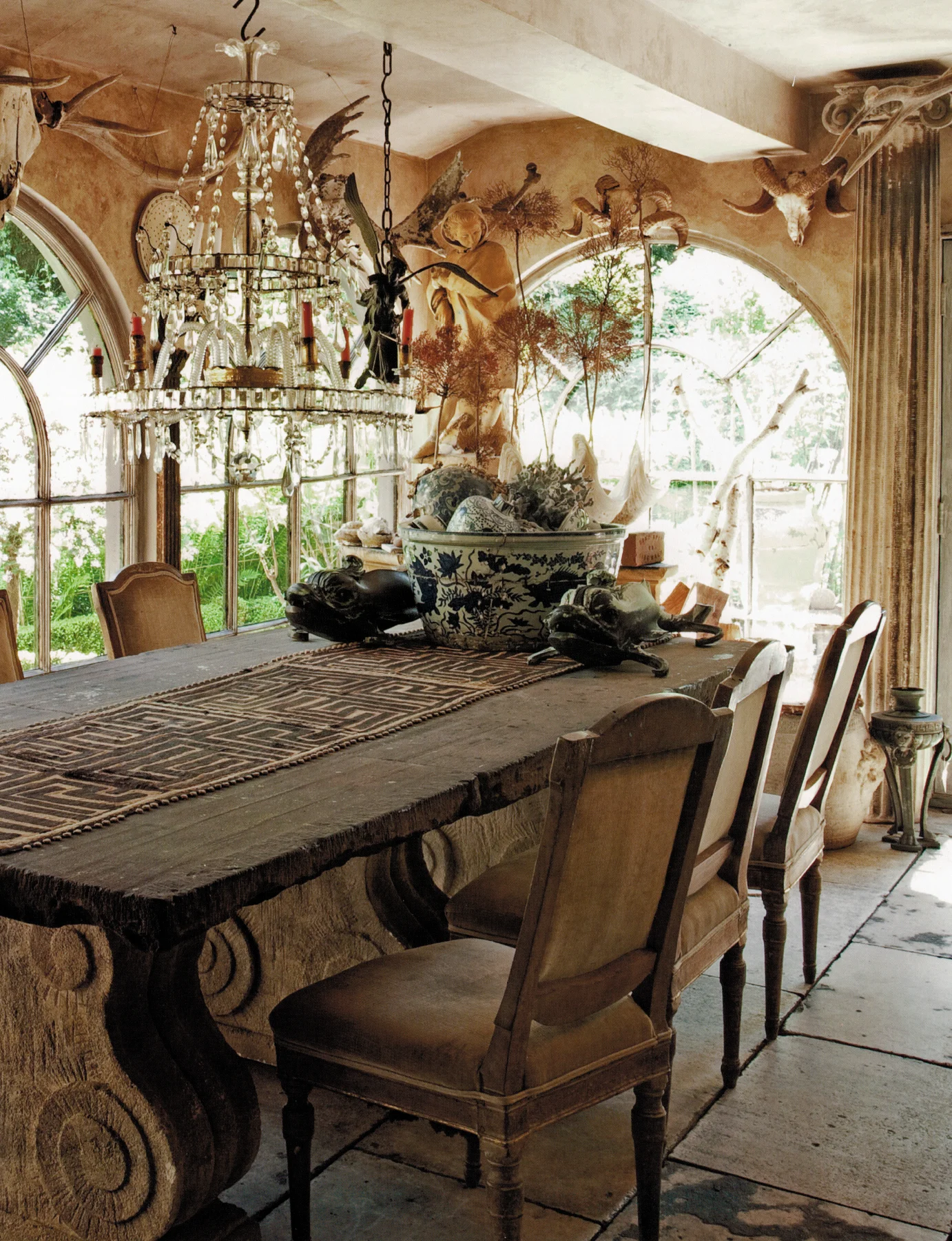 Book- Litchfield Style-3.jpg