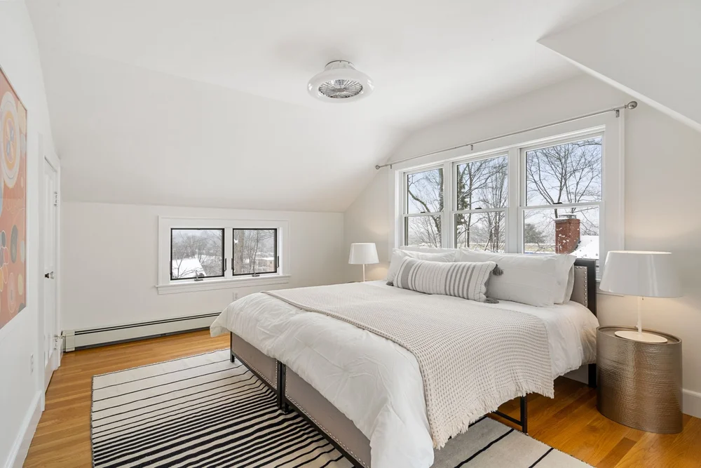 Bed primaryDSC08161.JPG