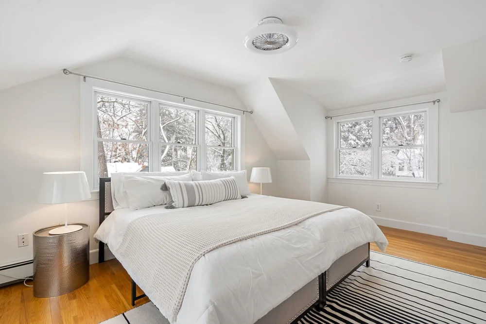 Bed primary966481-DSC08170.JPG