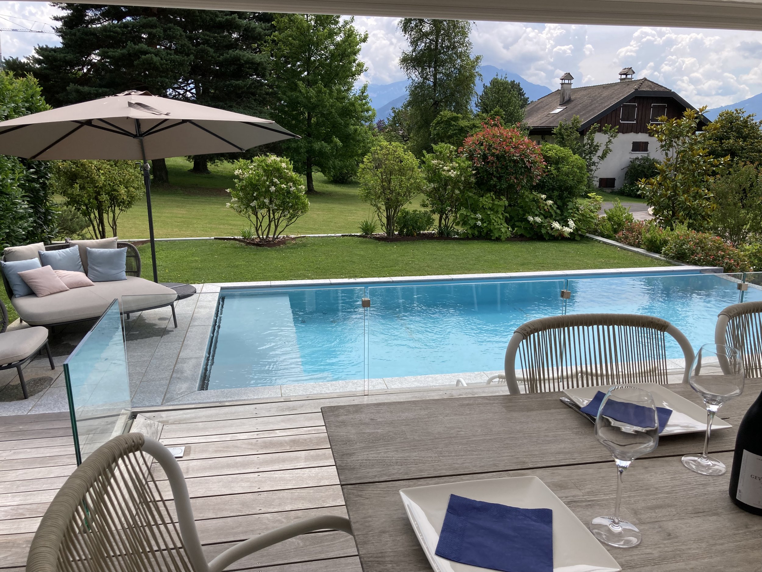 Villa Crozettes pool and terrasse.jpeg