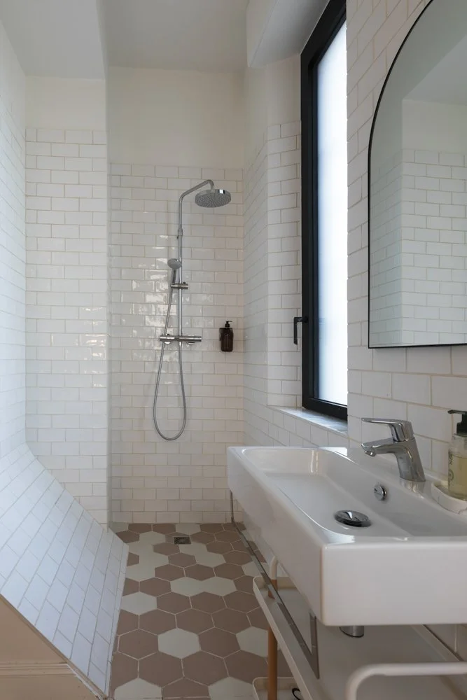 Villa rose bathroom 3.jpg