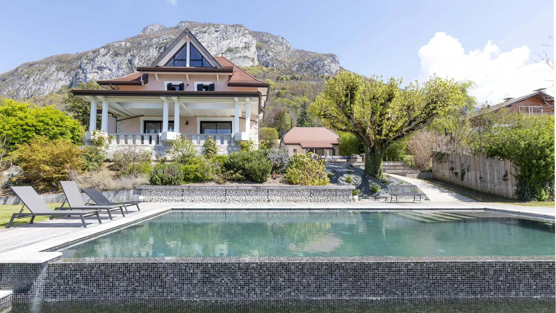 Villa rose exterior  pool and house 1.jpg