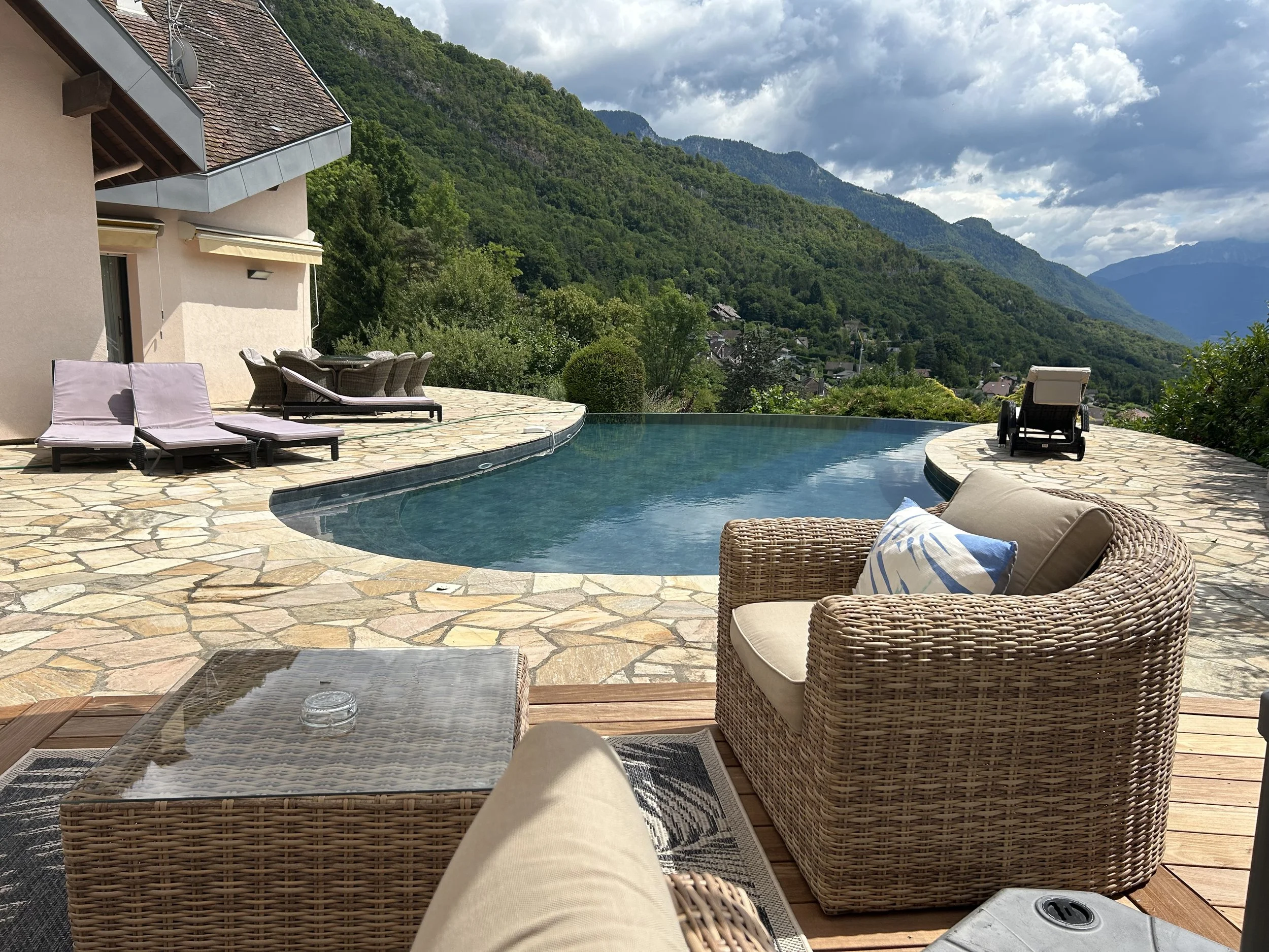 Villa_Infinity_Talloires_IMG_1198.jpeg
