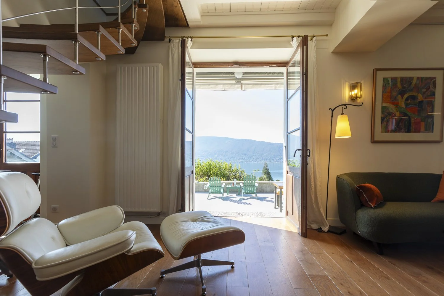 Villa_La_Charmette_Veyrier_du_Lac_IMG_4720 copy.jpg