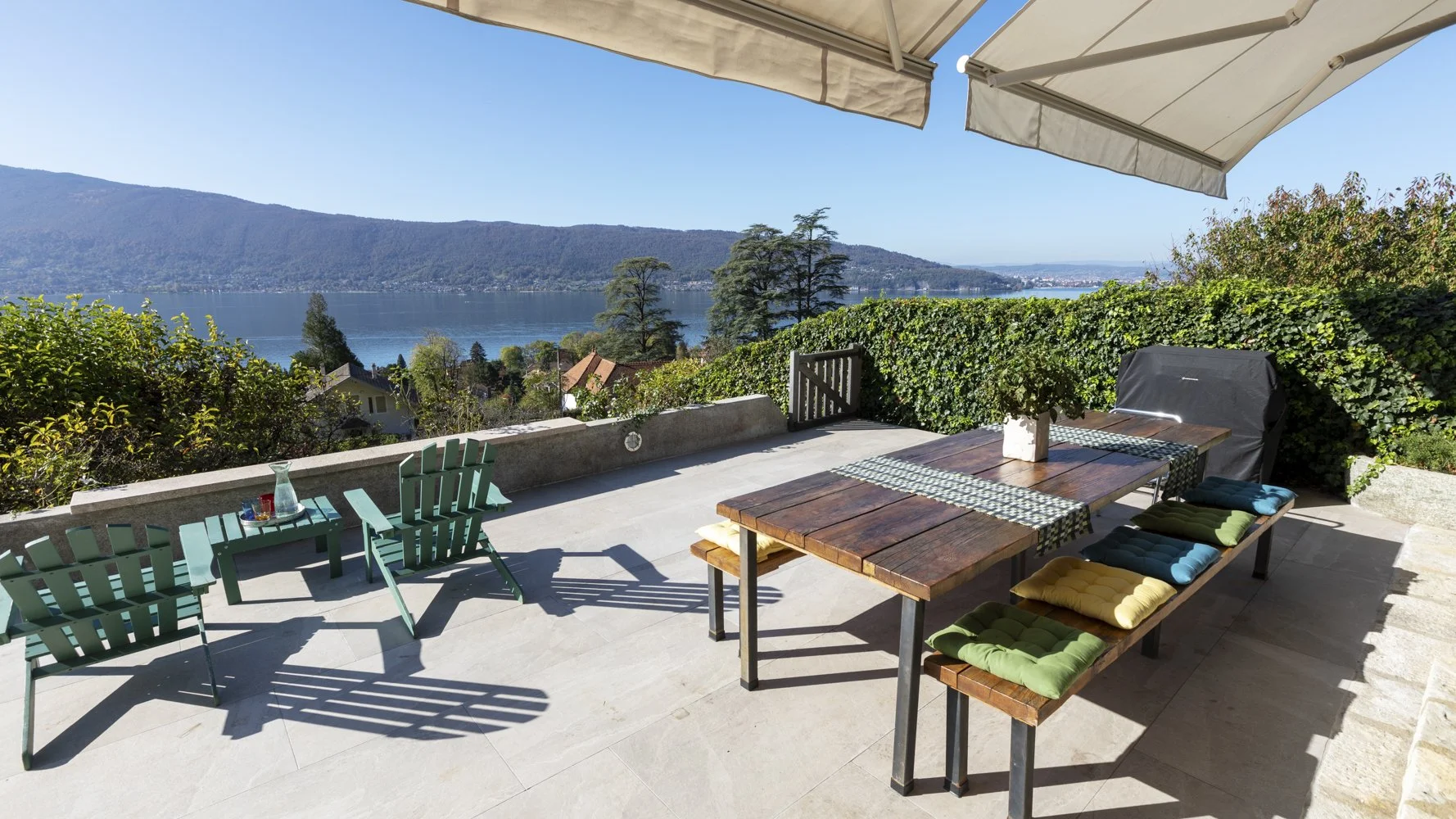 Villa_La_Charmette_Veyrier_du_Lac_IMG_4744 copy.jpg