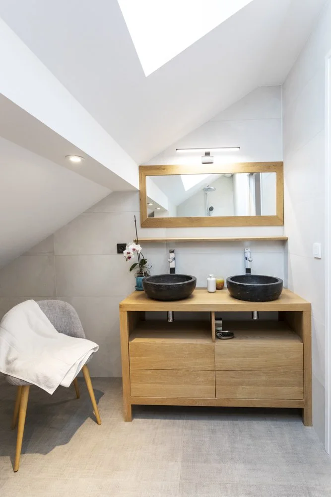 Villa_Panorama_TalloiresVilla_Panorama_ family bathroom.jpg