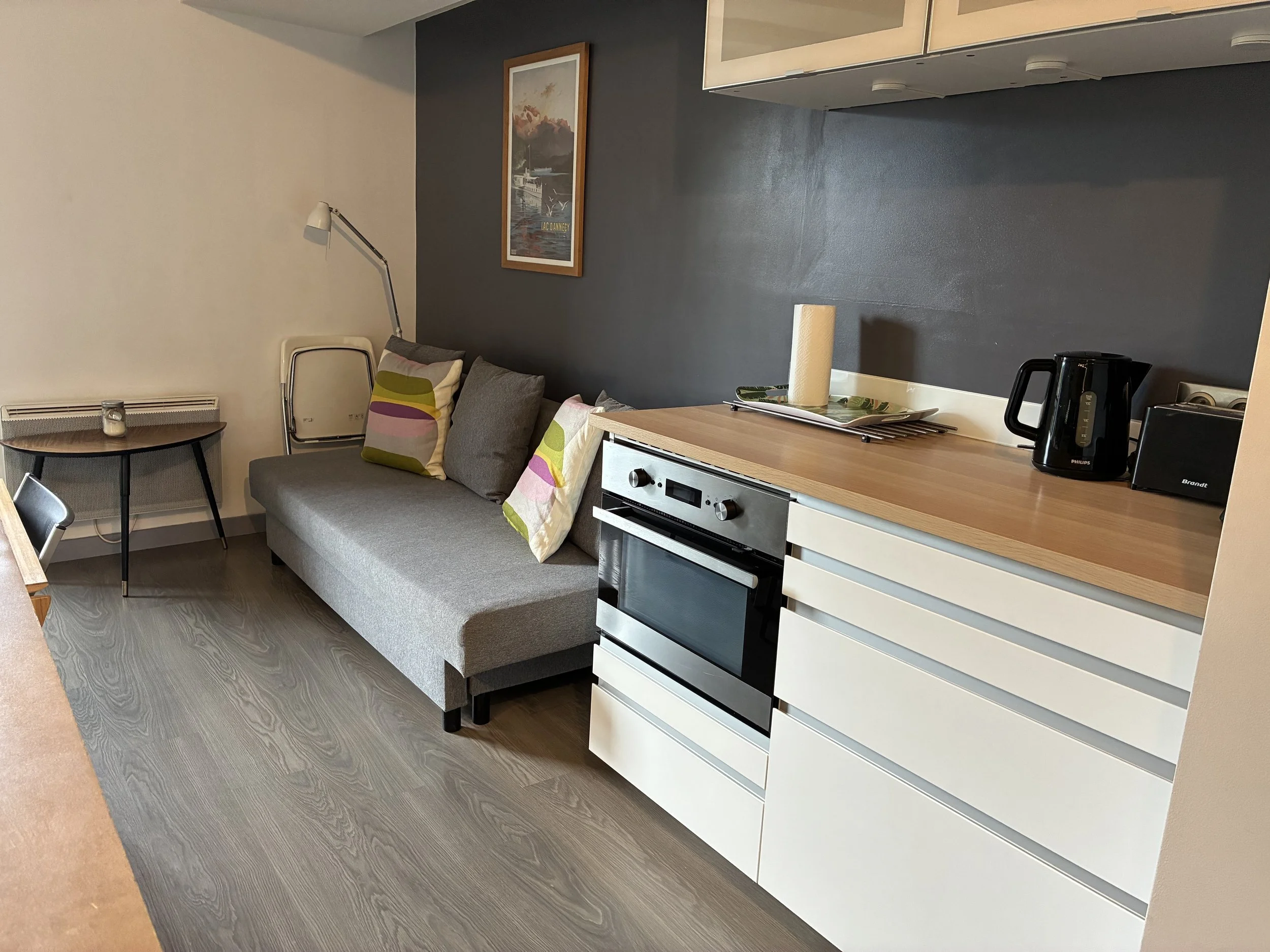 Apt 2, Maison du Village, Talloires_IMG_3708.jpg