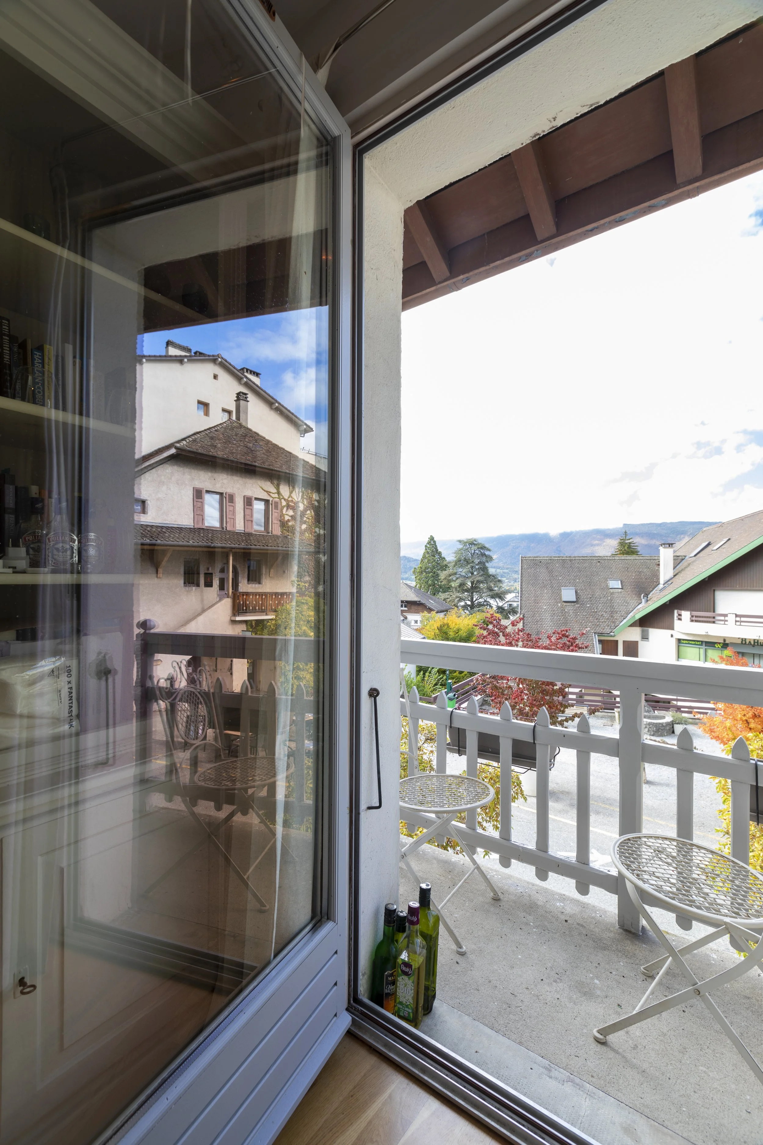 Apt 3, Maison du Village, Talloires_IMG_6246.jpg