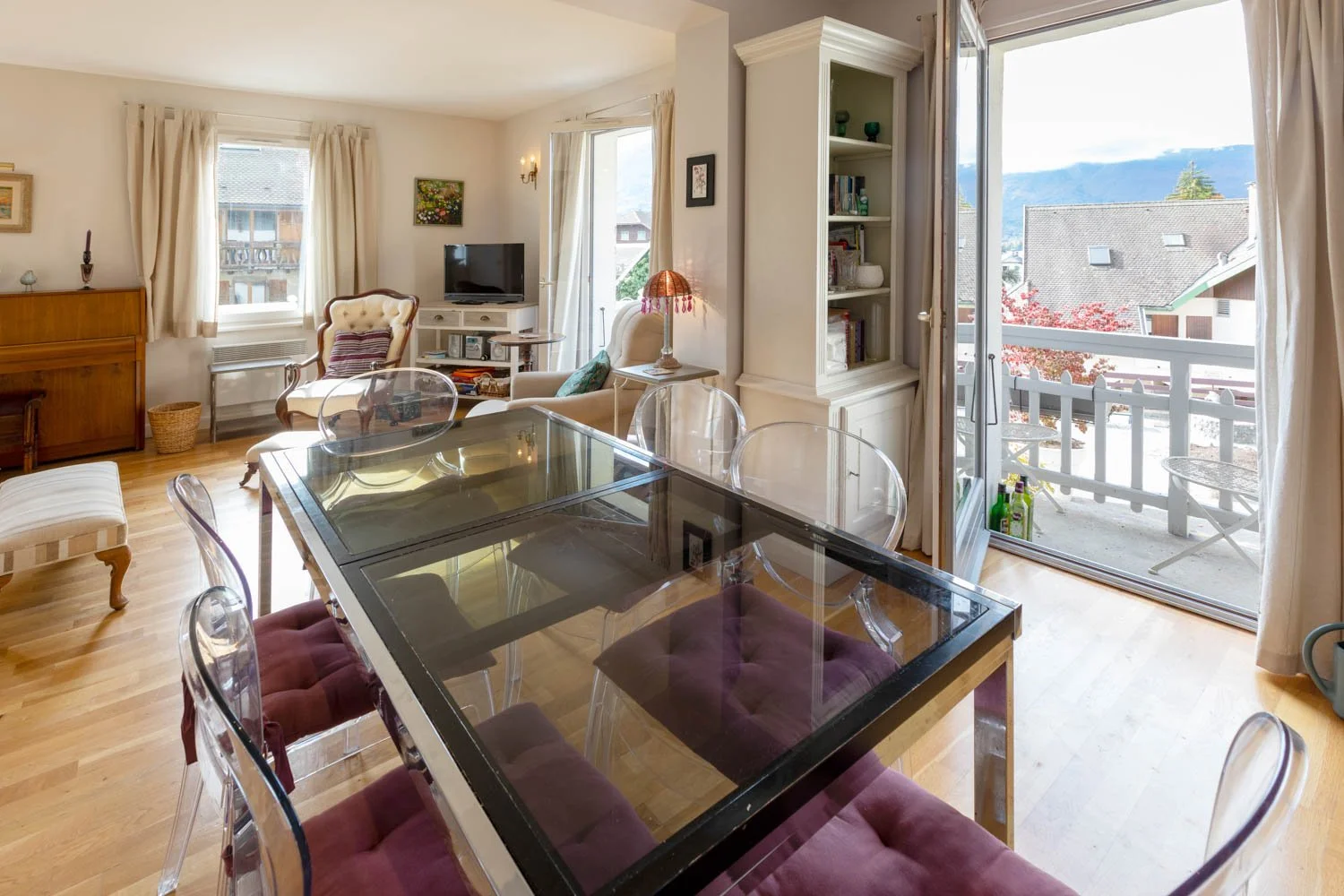 Apartment 3 dining table.jpg