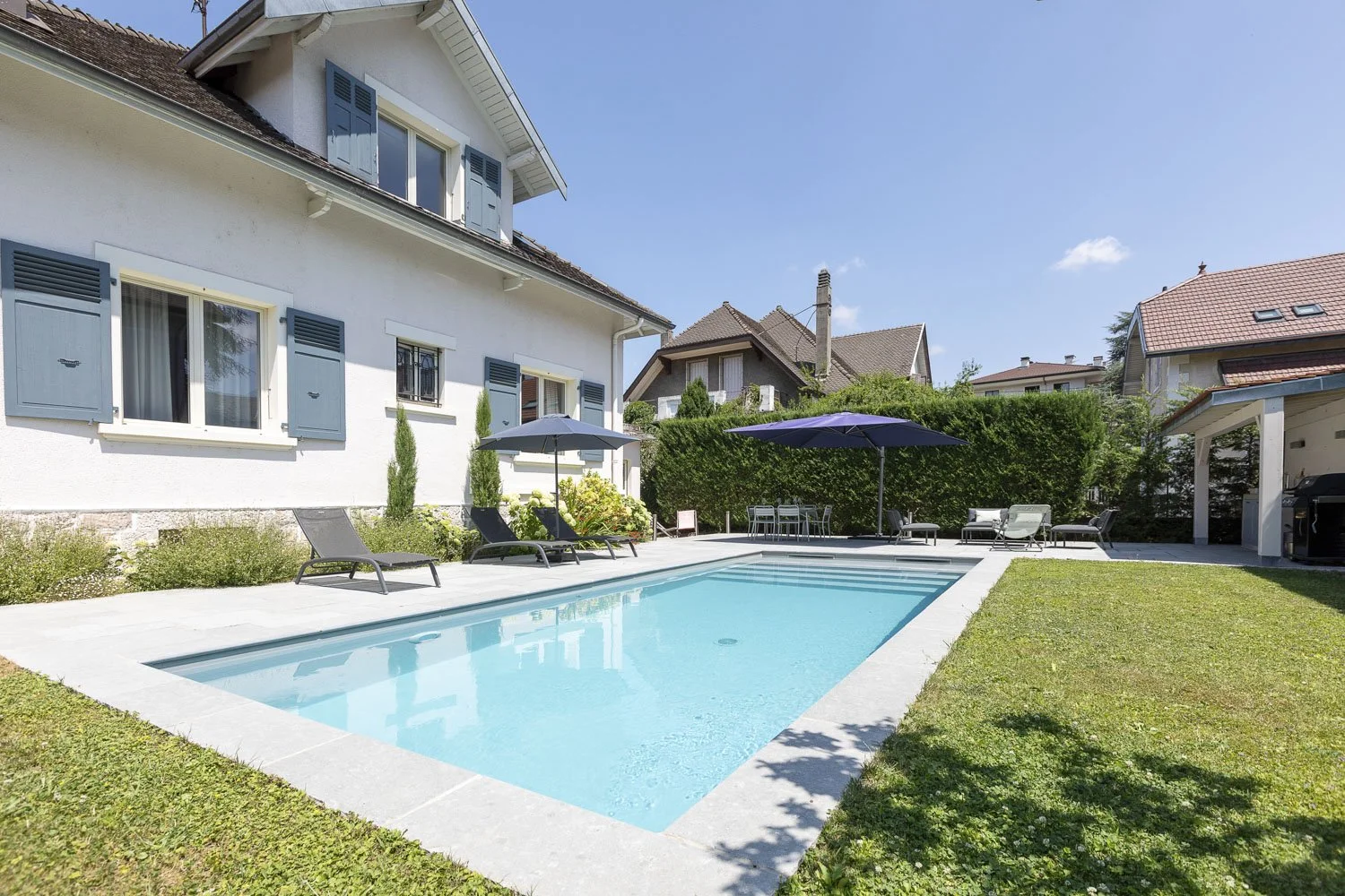 Villa_Annecy_Centre_10p_piscine_climatisation00004.jpg