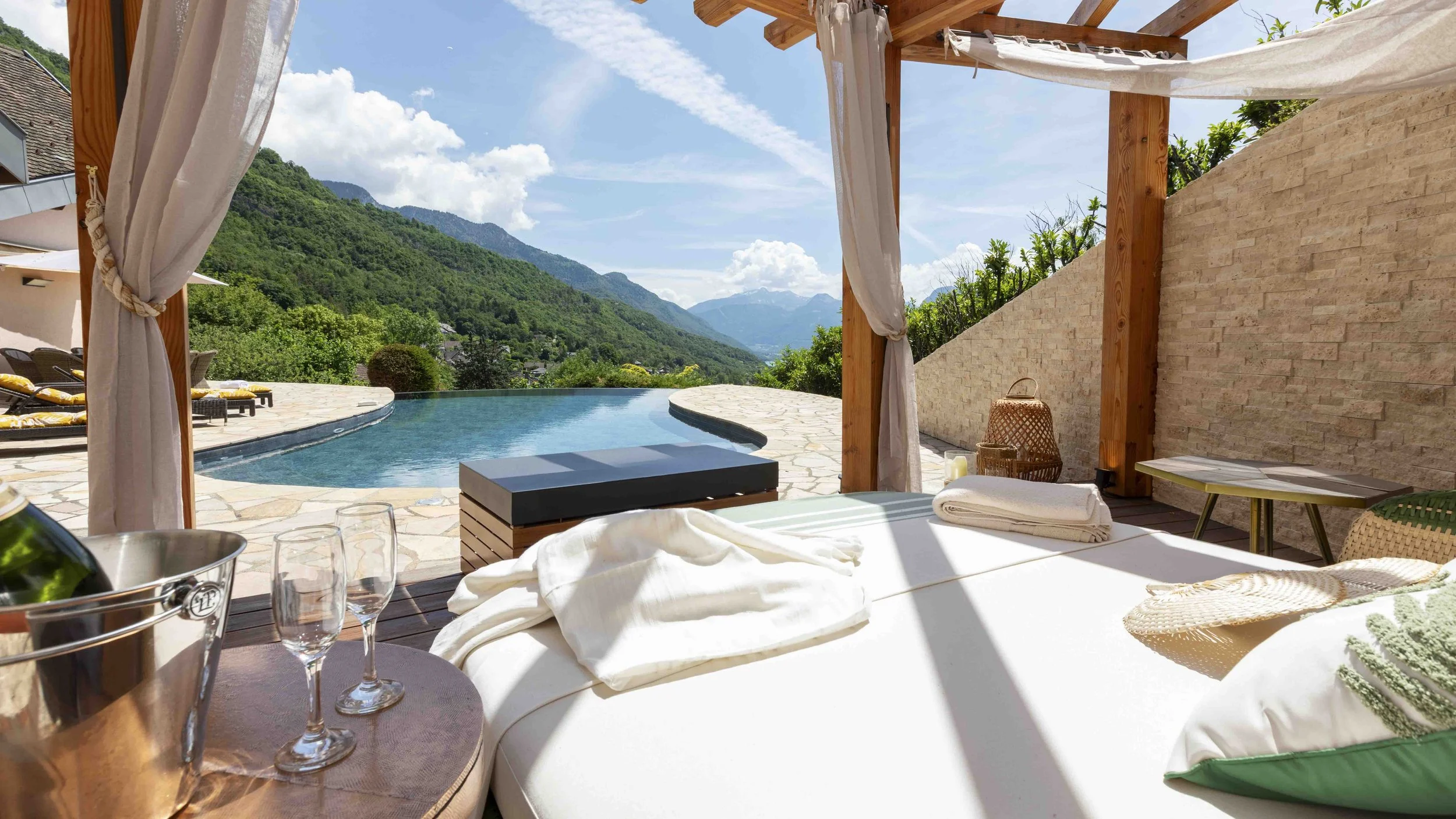 Villa Infinity Talloires39.jpg
