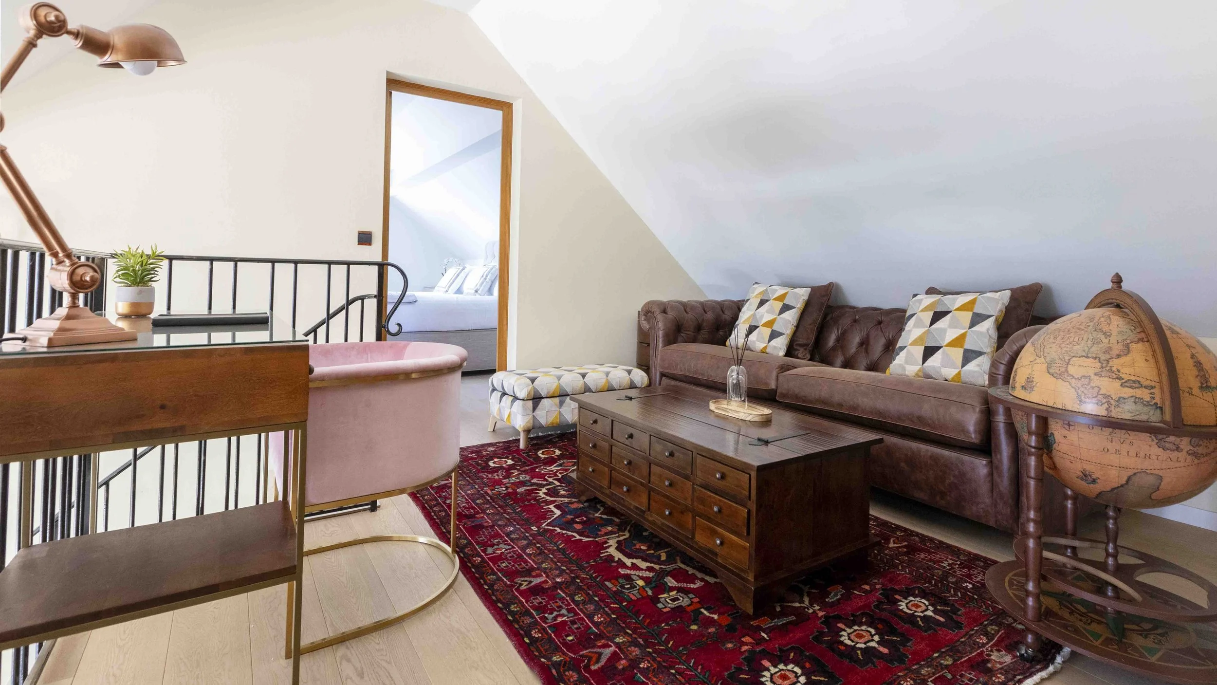 Villa Infinity Talloires10.jpg