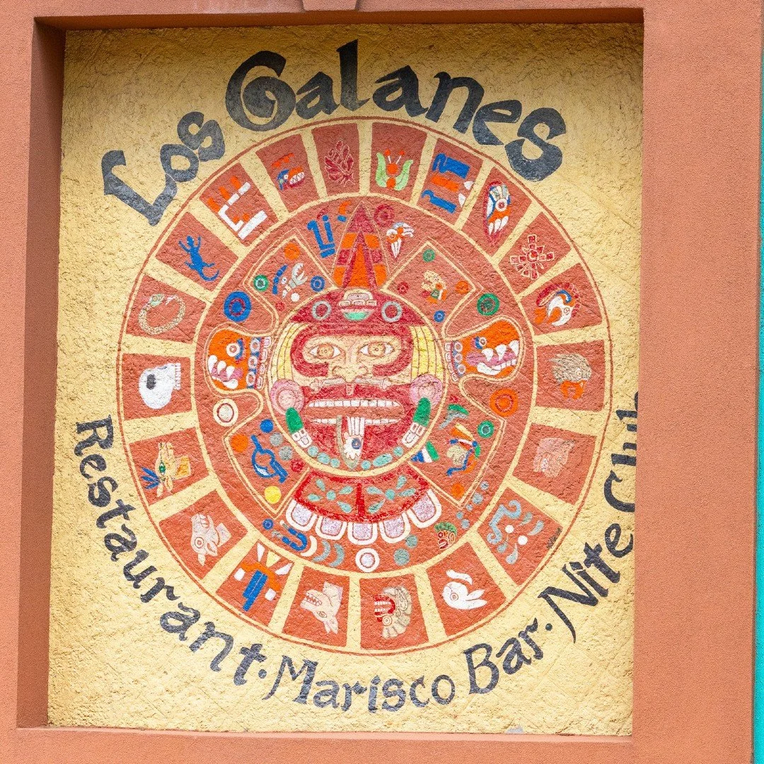 🇲🇽Happy Hour at Los Galanes! Grab snacks, bucket beers, margaritas, and shots &mdash; but only for a limited time.🎉
Tuesday-Friday 3-6

MENU:📲 https://f.mtr.cool/fibhpfiril OR link in bio🖇️