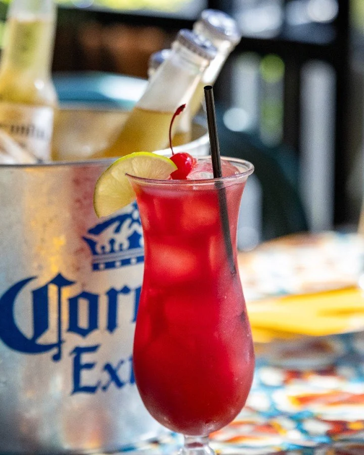 🇲🇽 Happy Hour has landed at Los Galanes!
Join us Tuesday&ndash;Friday from 3&ndash;6 PM for apps, bucket beers, margaritas, and shots &mdash; only for a limited time!

MENU:📲 https://f.mtr.cool/arkkbdlhrf OR link in bio🖇️