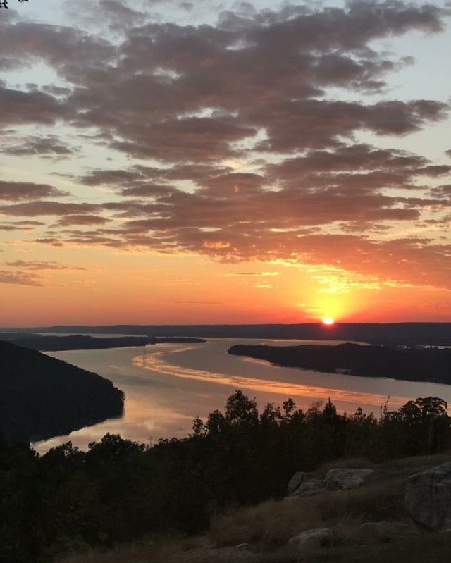 Mountain Lakes Chamber of Commerce River Clean-Up