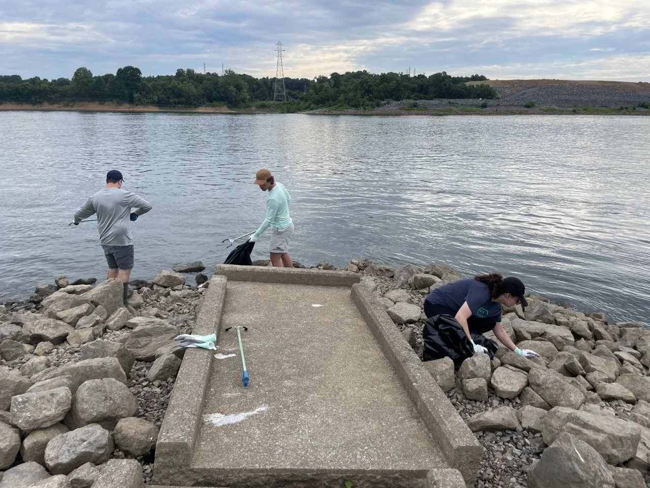 TVA River Communities Clean Up - Eva Beach