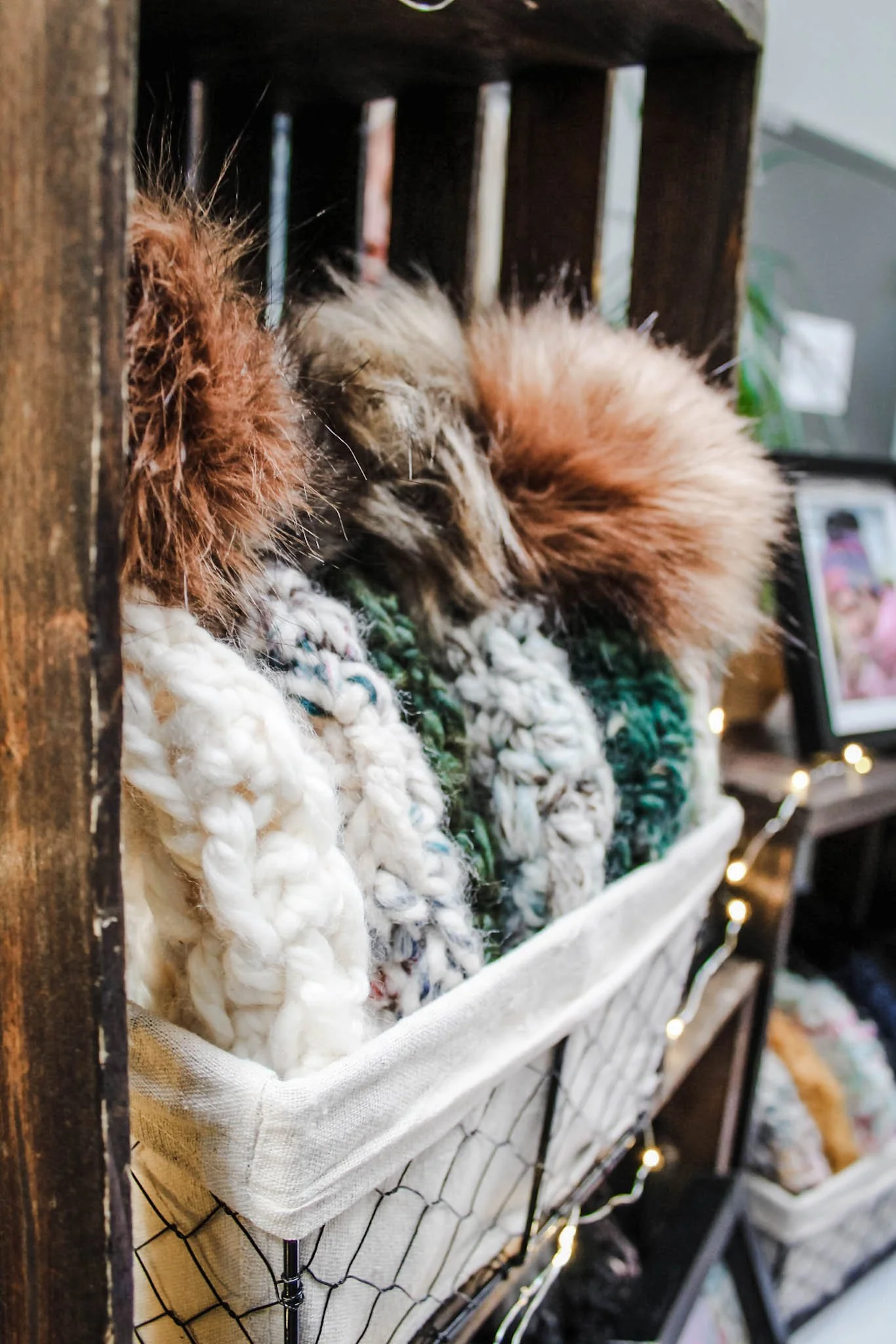 Marche des Fetes au Locoshop Angus _ Collectif Creatif MTL Mel Serangelo (3).jpg