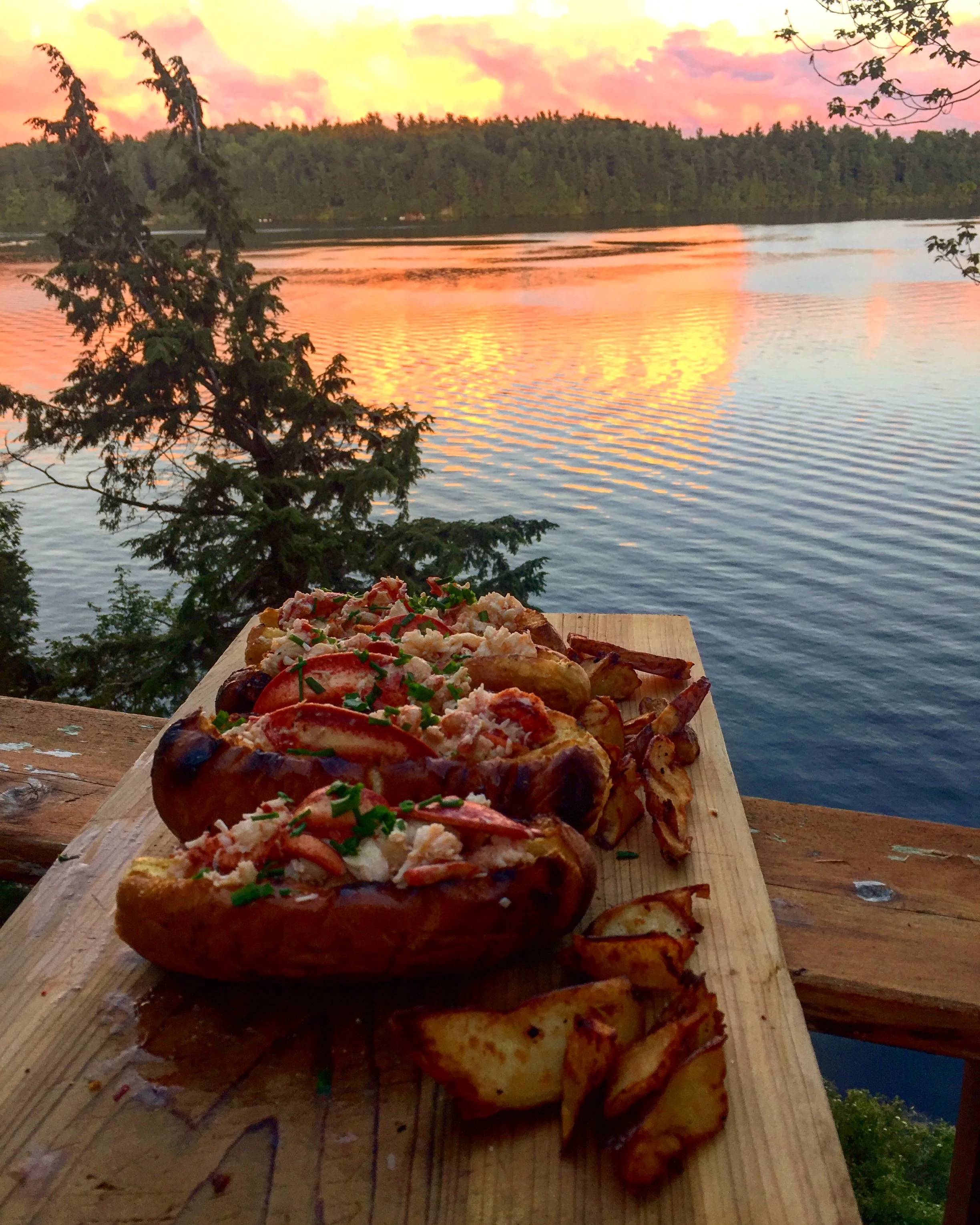 butter-poached-lobster-roll-sunset.JPG