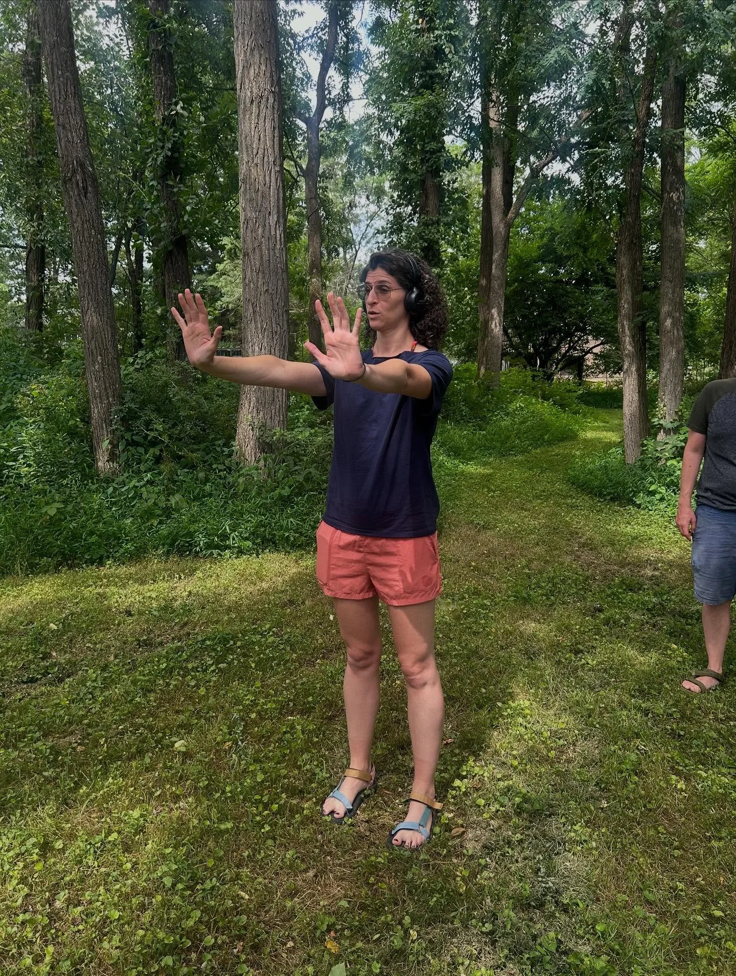 Thank you @hannes.egger_studio for bringing &lsquo;May I&rsquo; all the way to @glasshouse247 and activating participants (including kids, animals, elders) to dance-up a space of listening
First photo by @tamarettun 2-4 @bylitaldotan