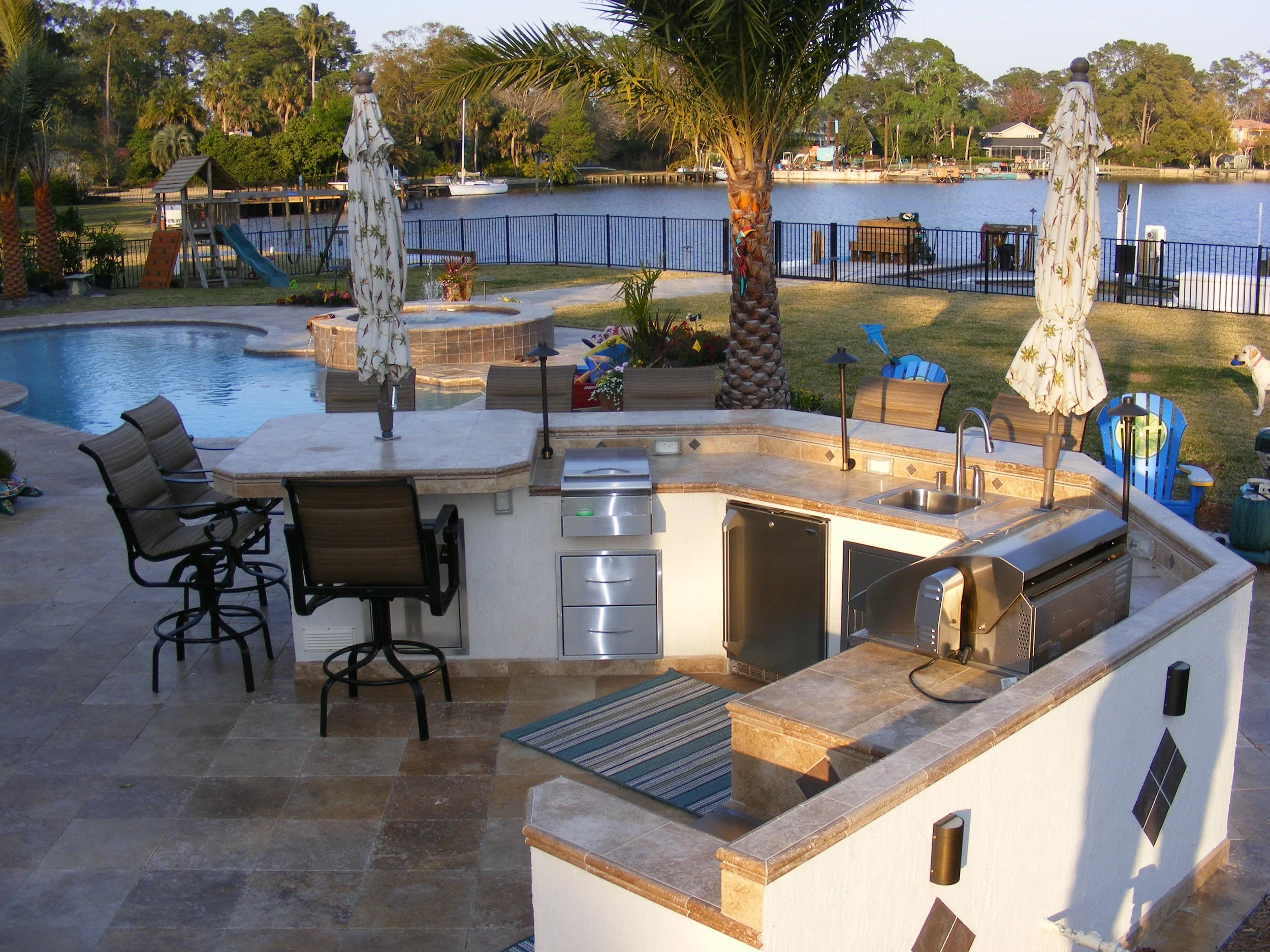 Outdoor Kitchens By Design