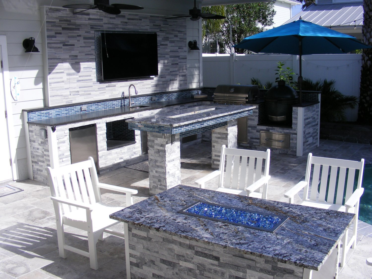 Fire Table - Stand Up Floating Bar - L-Shape Kitchen Panel Stone with Huge TV Backsplash.jpg