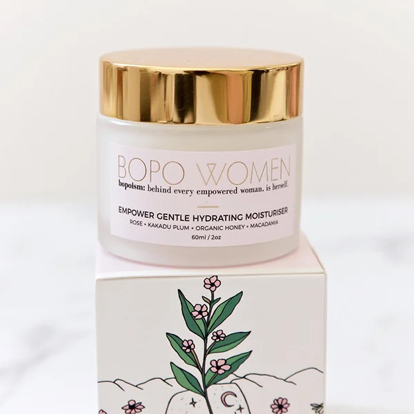 NN_ecommerce_0072_Empower-Gentle-Hydrating-Moisturiser-With-Box.jpg,