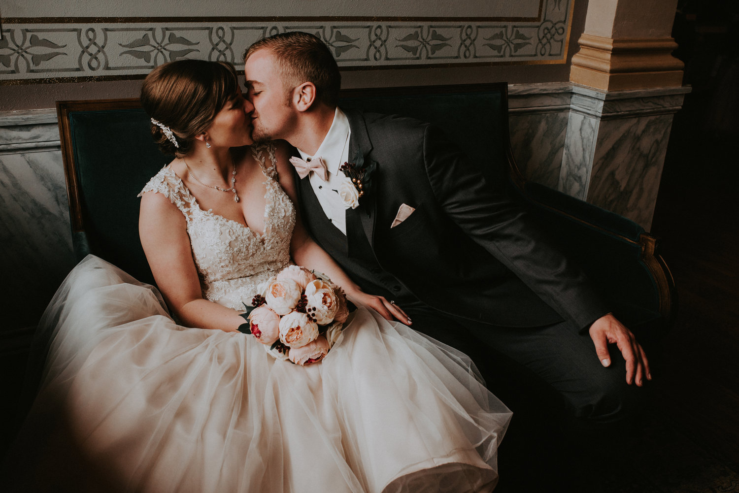 Kaitlyn + Levi's Des Moines Wedding — Marissa Kelly Photography | Chicago  Wedding Photographer