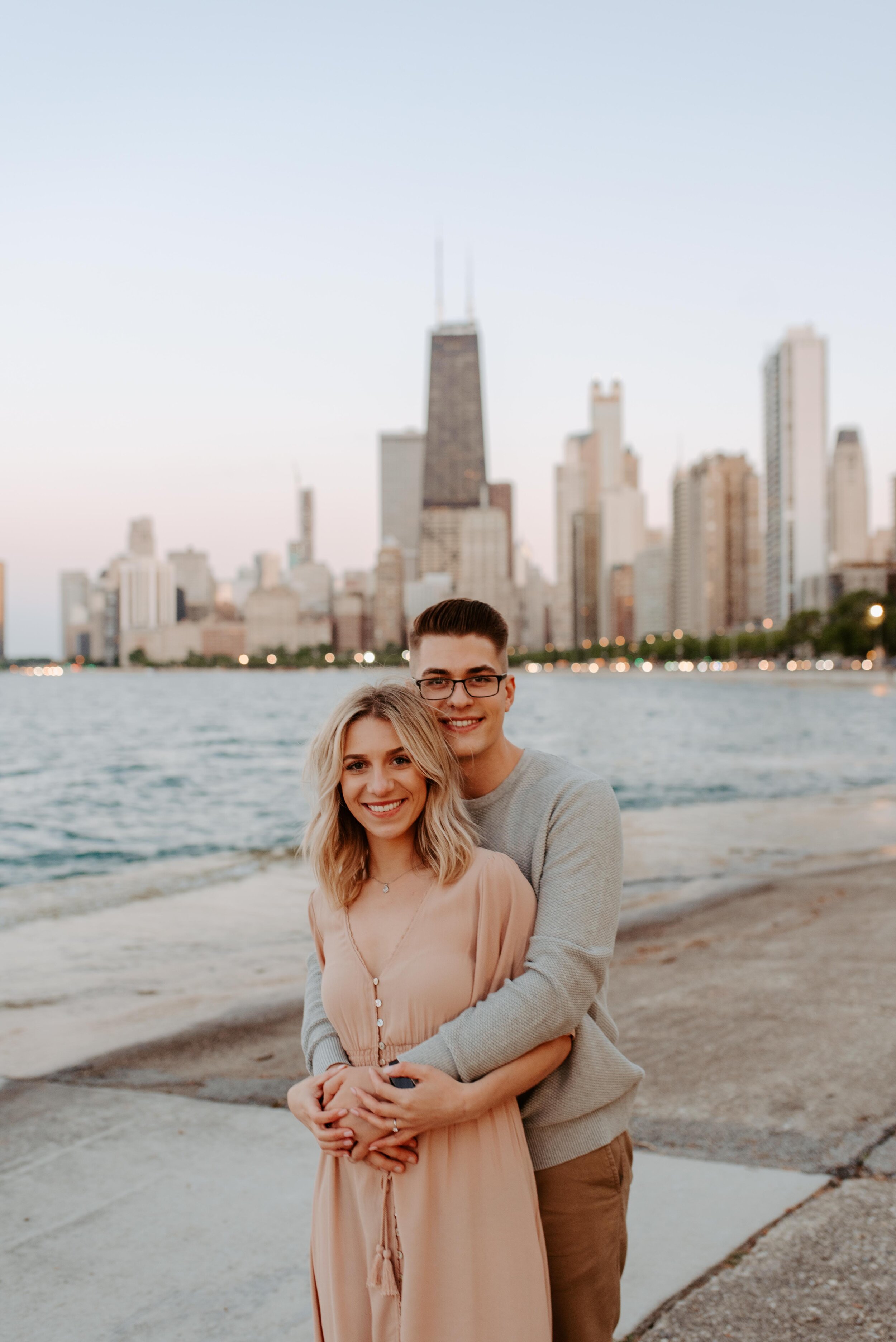 Chicago Skyline Engagement Photos-117.jpg