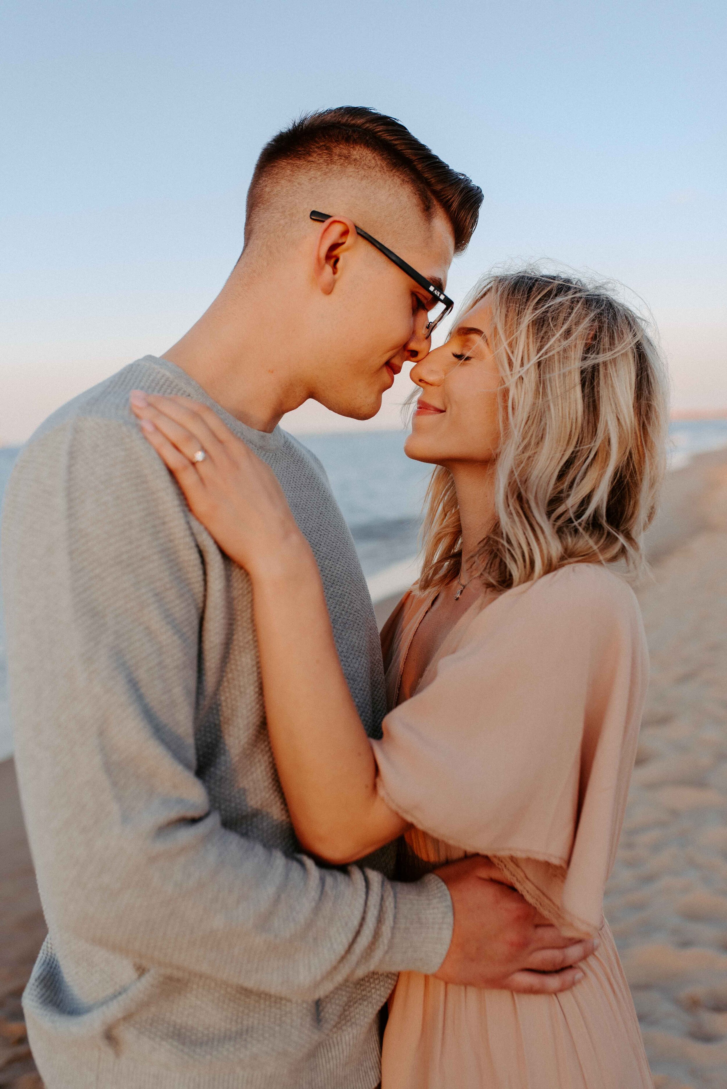 Chicago Skyline Engagement Photos-54.jpg