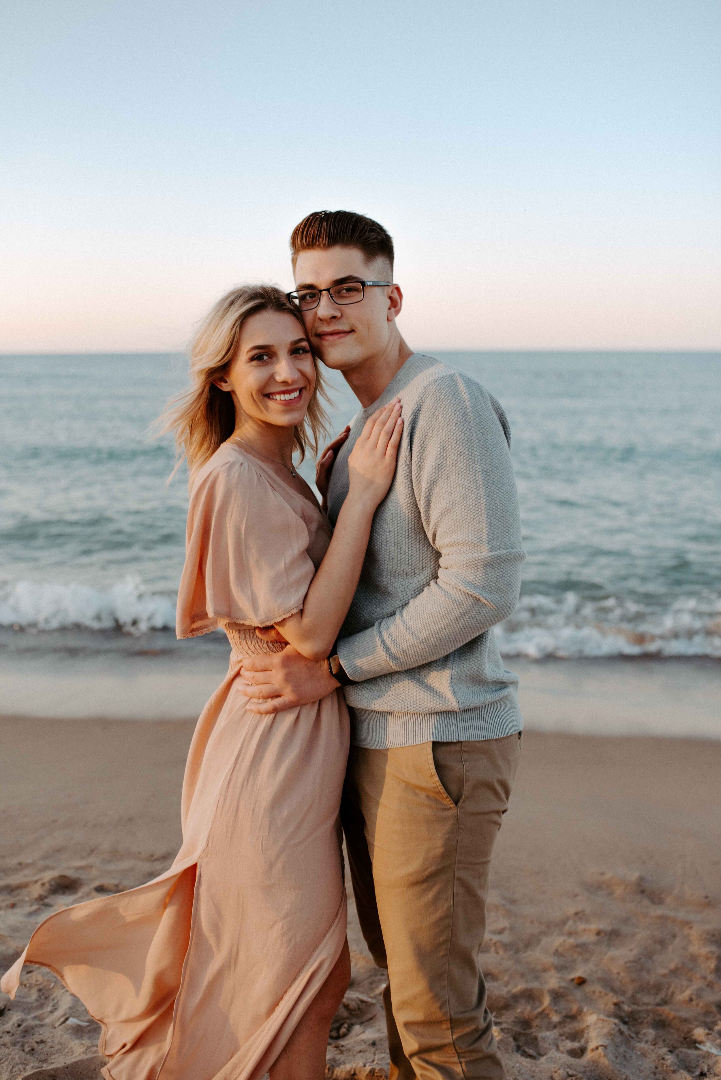 Chicago Skyline Engagement Photos-37.jpg