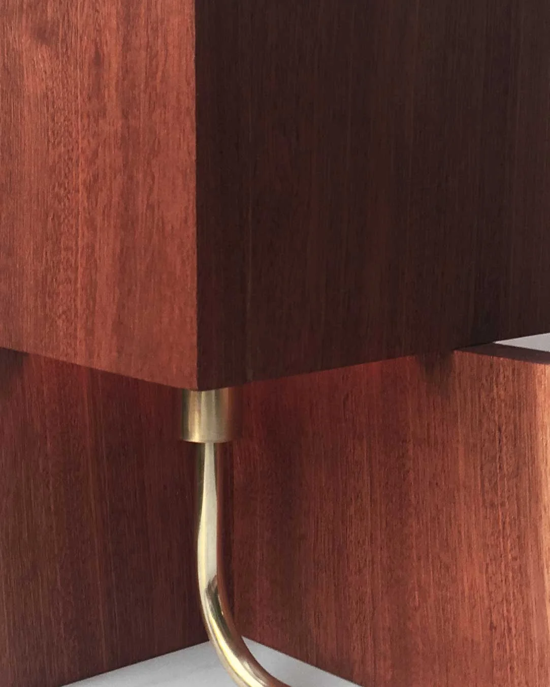 gallery-iverse-detail.jpg