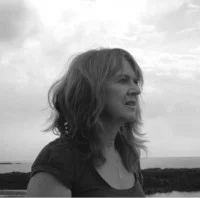 Margaret Lloyd Author Photo .jpg