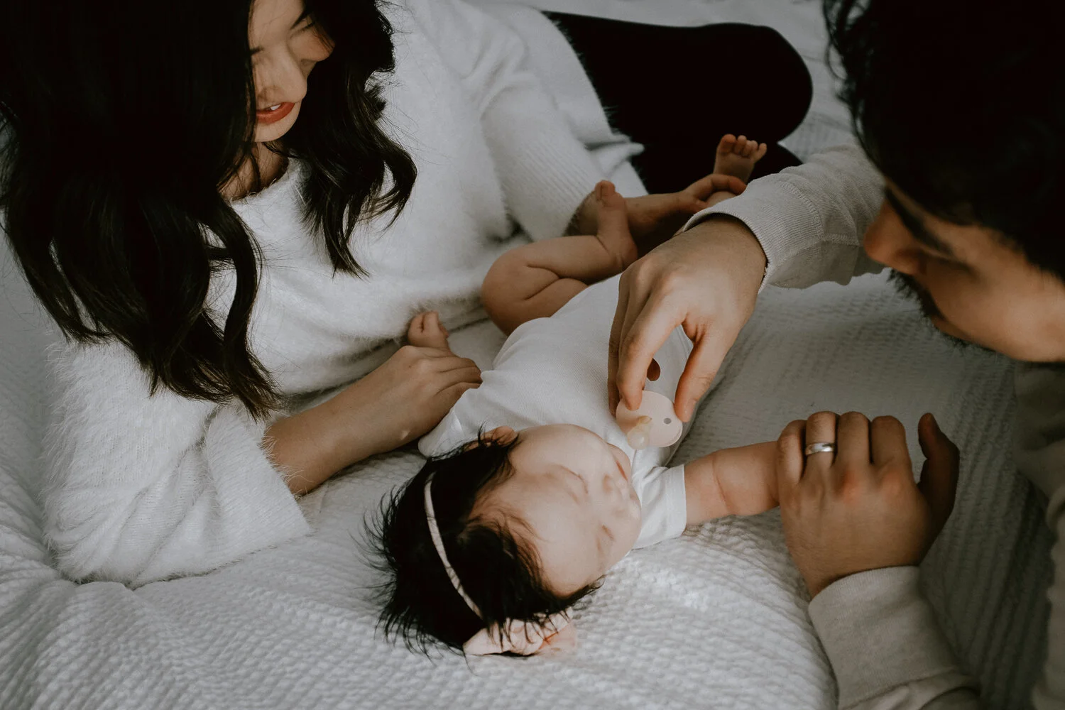 The Jin Family | Cozy and Peaceful In-Home Newborn Session | Virginia Family Photographer