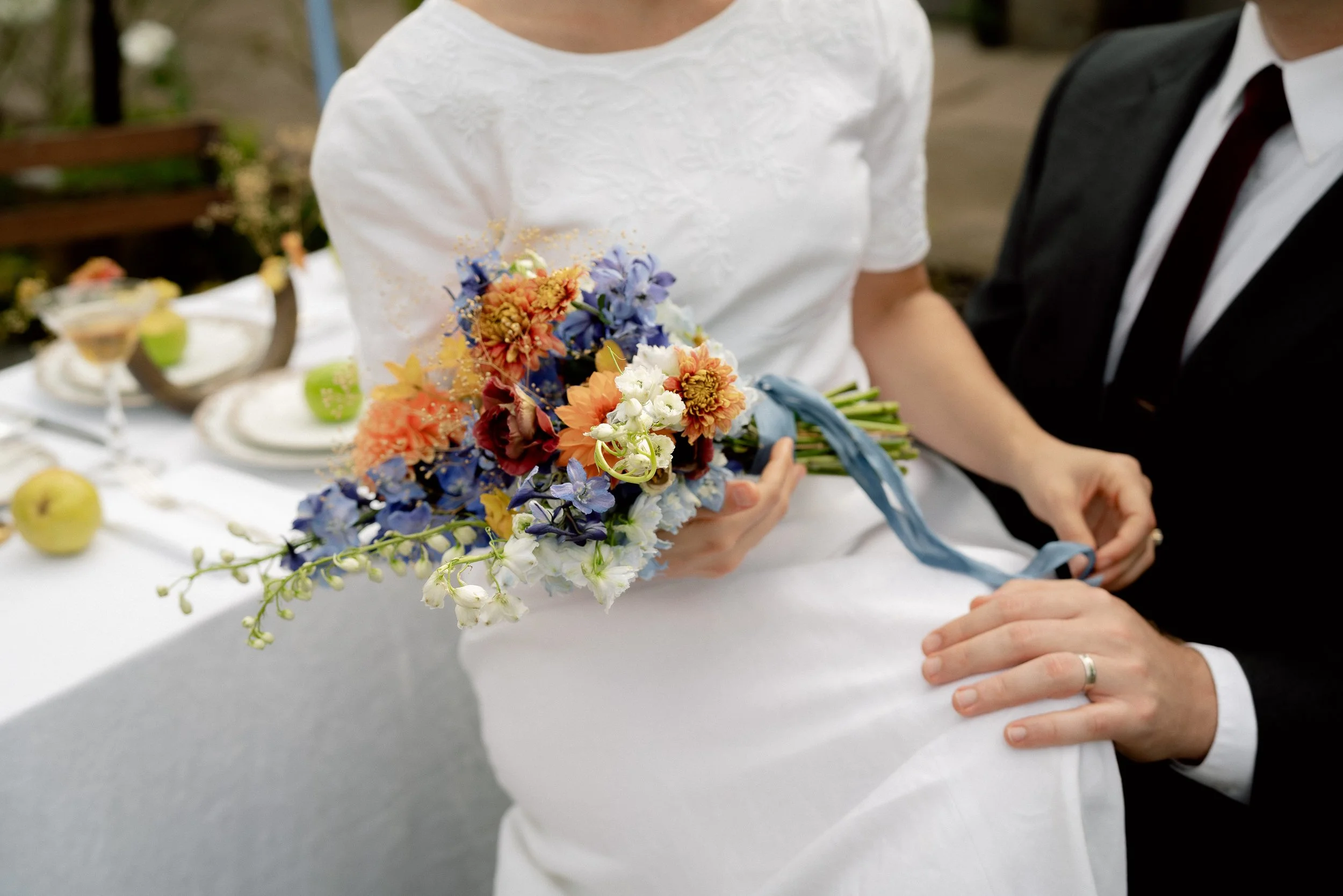 Vintage Fall Elopement Editorial at Blue Bee Cider in Richmond, VA | Richmond Elopement Photographer