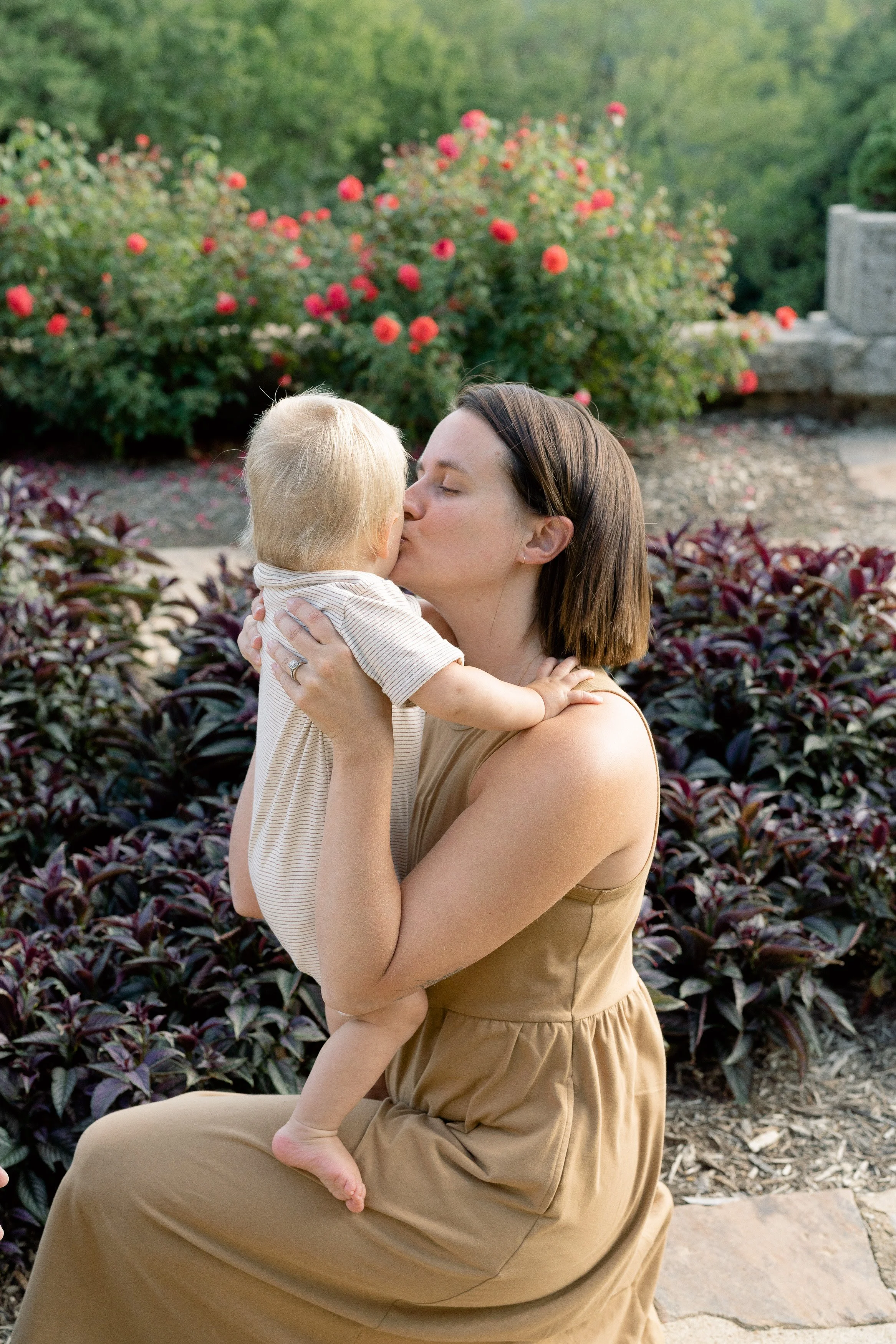 Knight Family 09.26.22-JTS-21.jpg