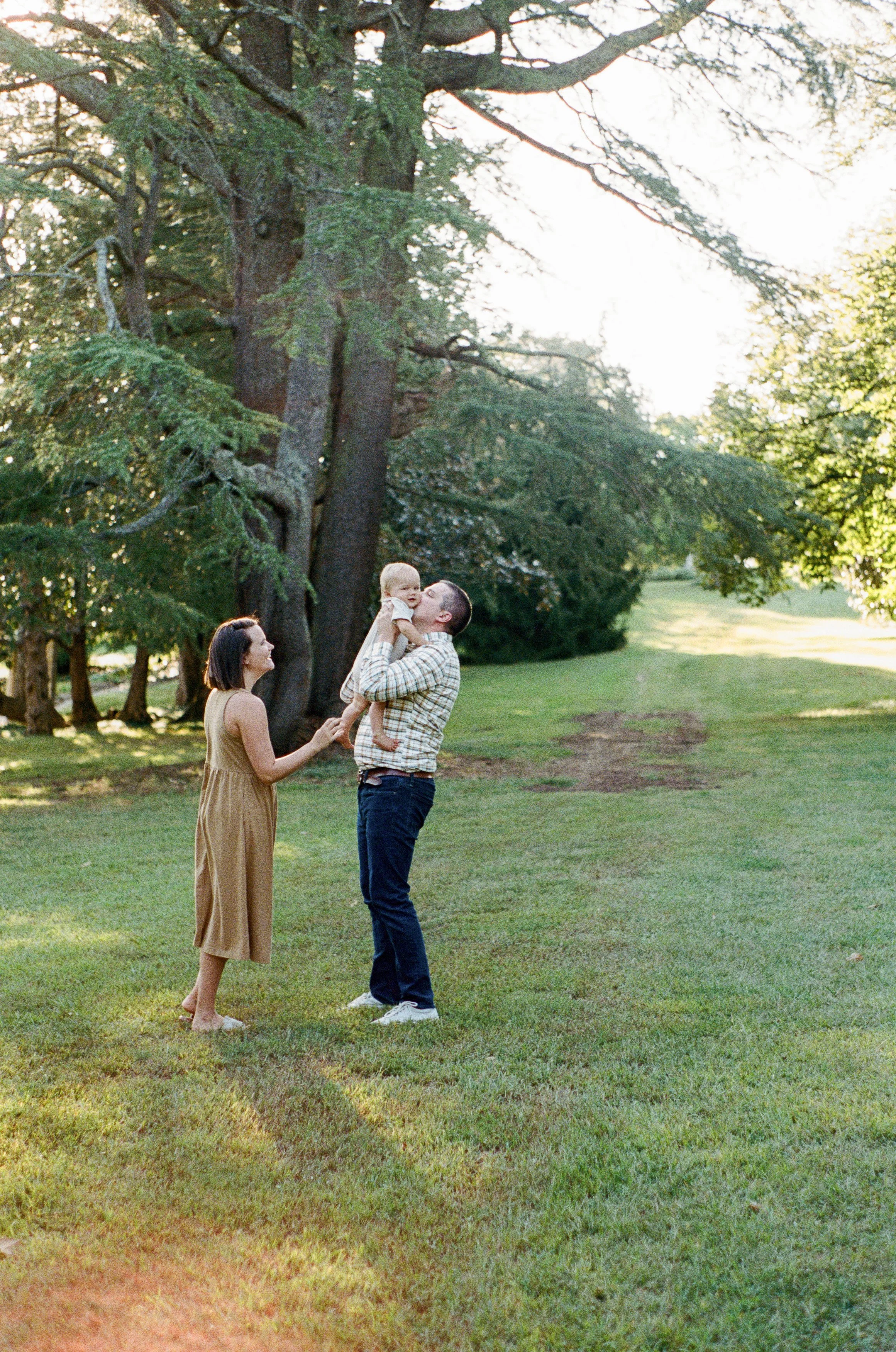 Knight Family 09.26.22-JTS-film-27.jpg