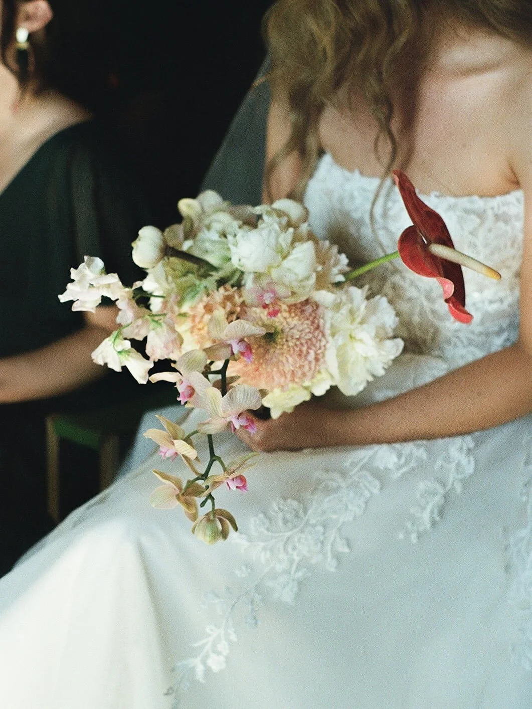 A look back at Amber and Joe at @common__house ✨✨

Wedding Team
photography @jackietarastudios assisted by @chelseadianephotography 
venue @quirkhotelcva @common__house 
planning @ourcurateddesign 
florals @shh_secretflowers 
makeup @nicolelaughlin_m