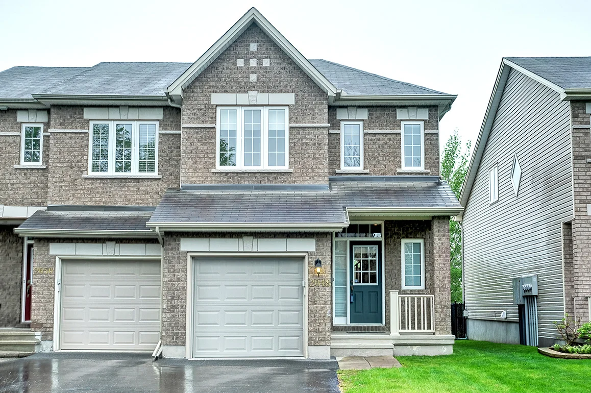 2048 Melette Crescent