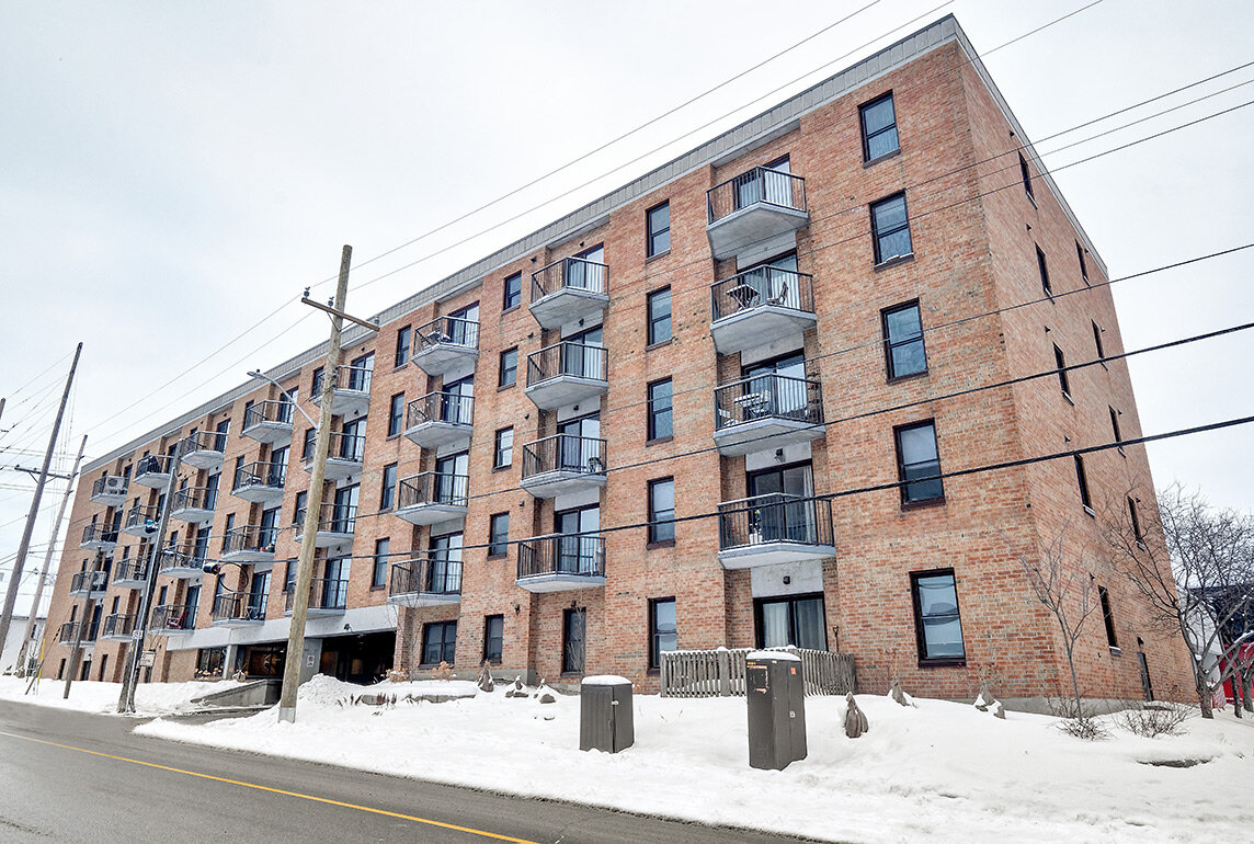 508-50 Burnside Avenue